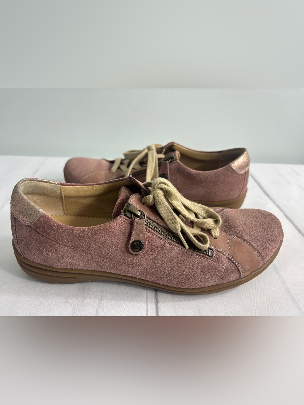 Hartjes "XS Casual" Women’s Suede Zip Sneakers Mauve Rose Gold Heel Accent - Picture 1 of 10